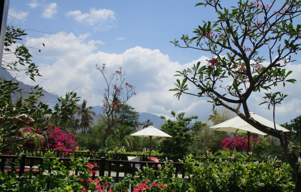 Taman Dewi Sri Villa Et Bungalow Pemuteran Eksteriør bilde