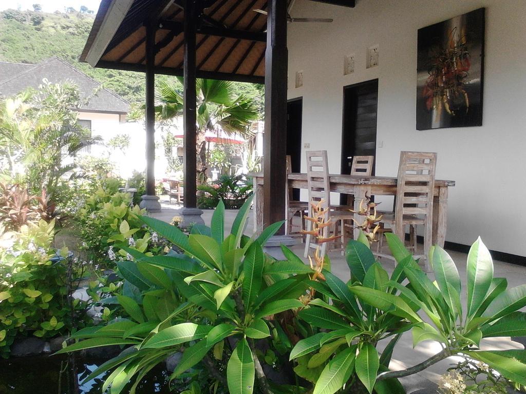 Taman Dewi Sri Villa Et Bungalow Pemuteran Eksteriør bilde
