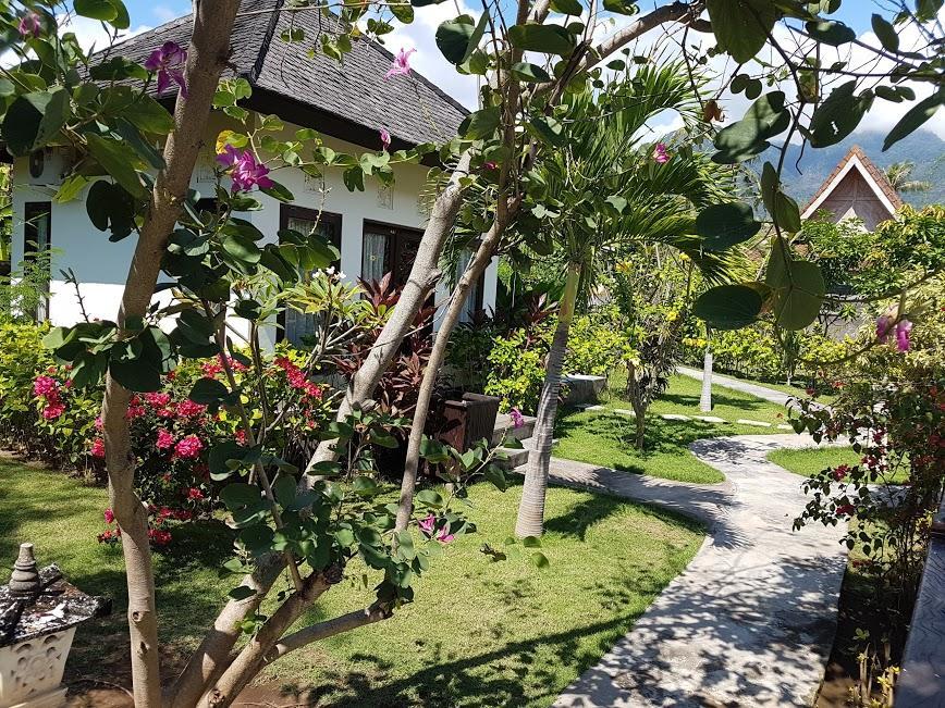 Taman Dewi Sri Villa Et Bungalow Pemuteran Eksteriør bilde